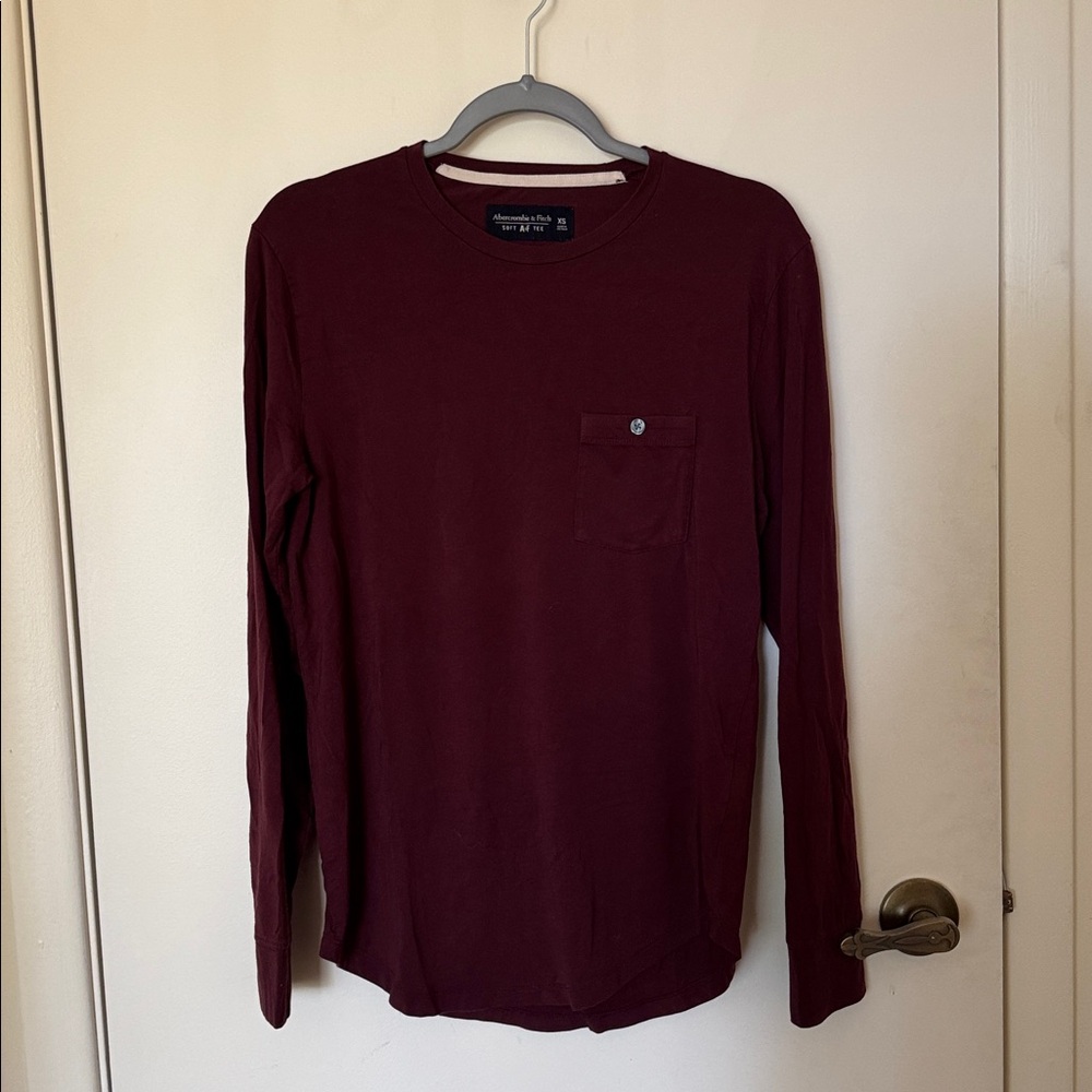 Abercrombie & Fitch Maroon Soft Tee